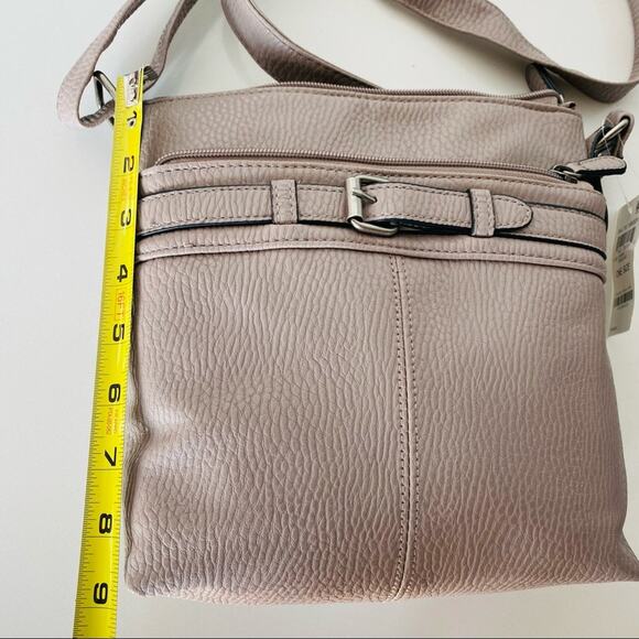 NEW STYLE & CO Beige Tan Vegan Faux Pebble Leather Crossbody Buckle Bag Purse - Picture 3 of 12